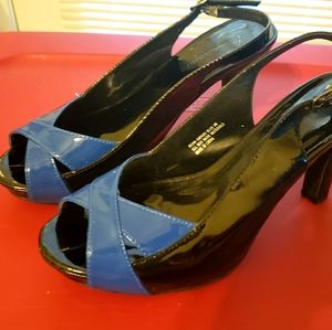 Black and Amaro Blue open toe shoe